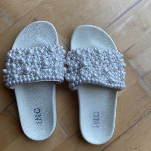 INC Peymin Pool Slides